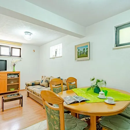 With Parking Space Orebic, Peljesac - 4552