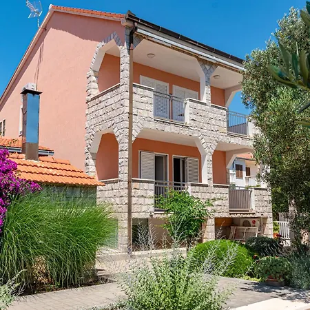 With Parking Space Orebic, Peljesac - 4552 דירה אורביץ