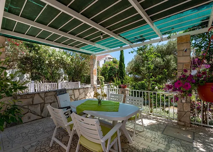 Apartment With Parking Space Orebic, Peljesac - 4552 *