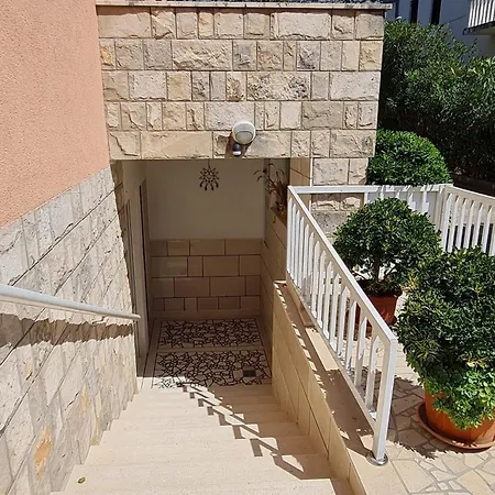 With Parking Space Orebic, Peljesac - 4552 오레비츠