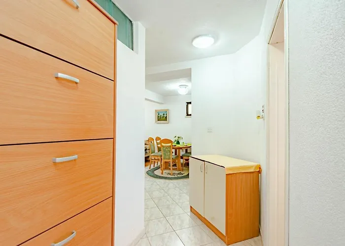 With Parking Space Orebic, Peljesac - 4552