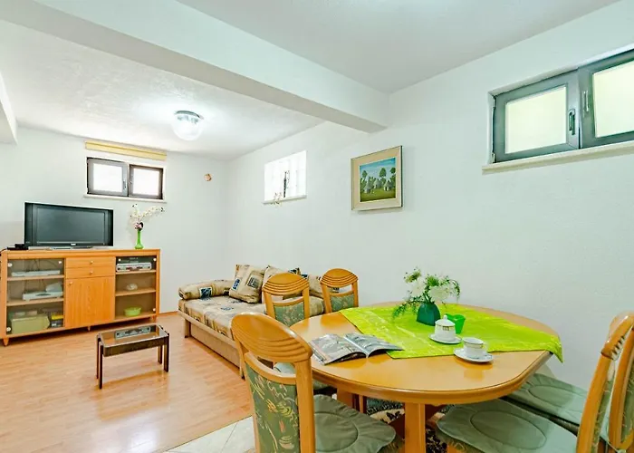 With Parking Space Orebic, Peljesac - 4552